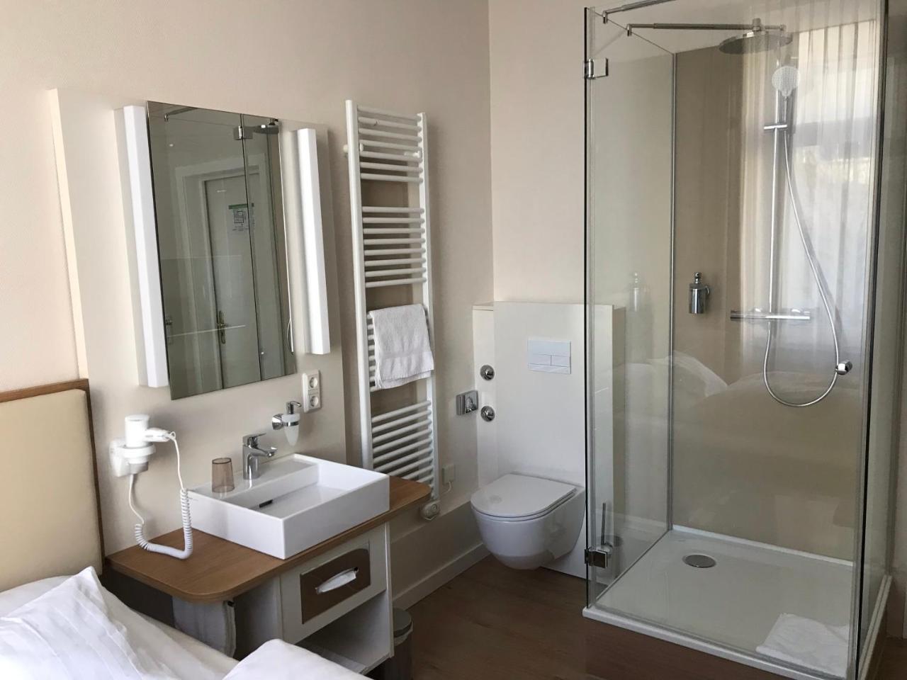 Stuettgens Hotel Velbert Ngoại thất bức ảnh
